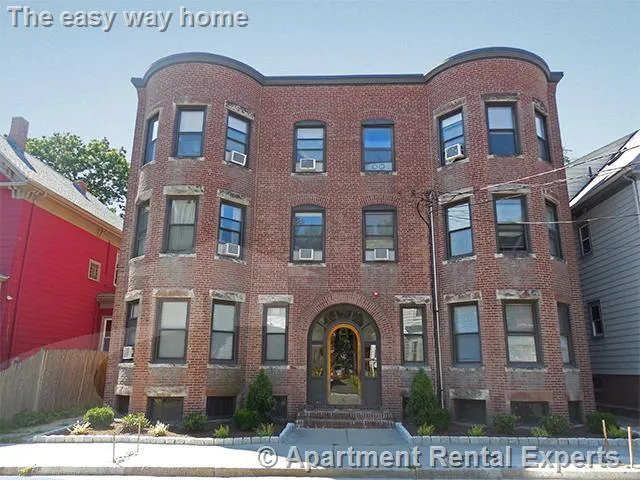 40 Cedar St, Porter Square