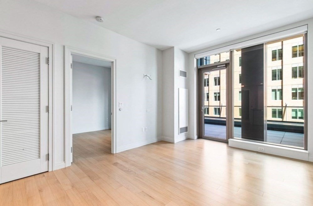 135 Seaport Blvd, Seaport District