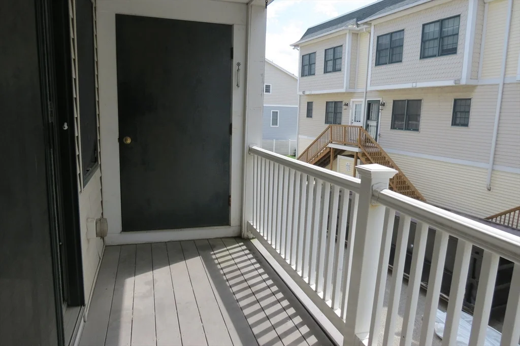 11 Railroad Ave, Salisbury