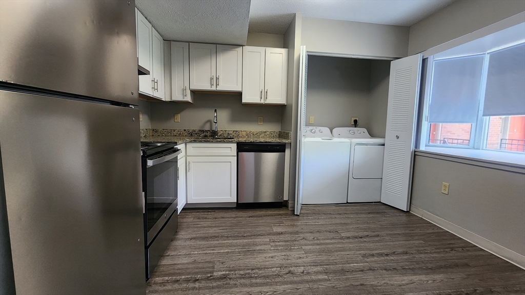 10 West St, Hyde Park