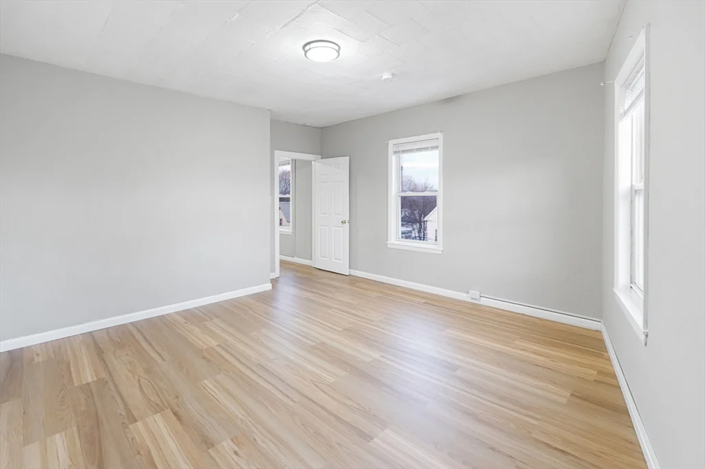168 Lunenburg St, Fitchburg