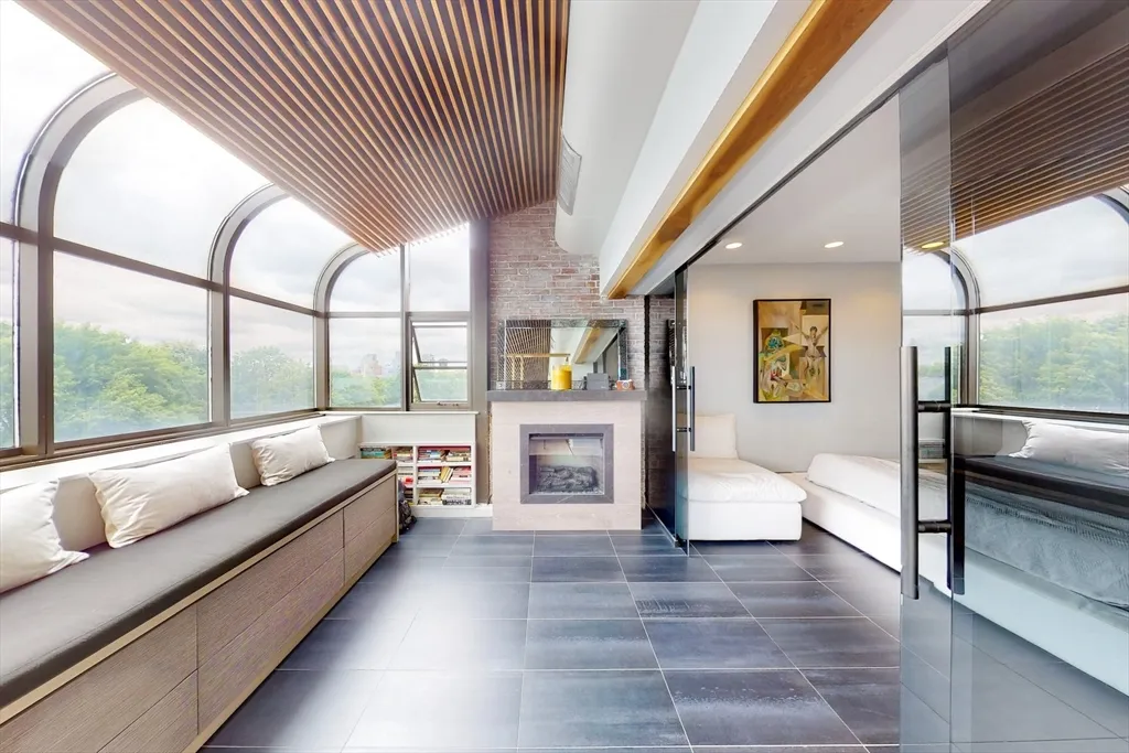 270 Beacon St, Back Bay