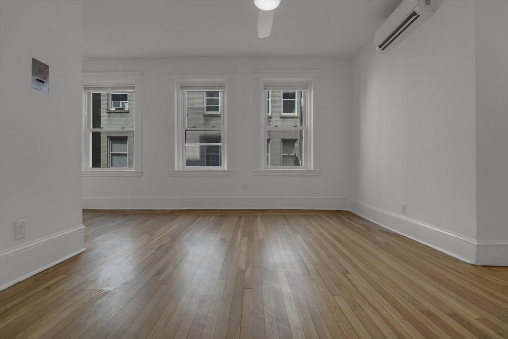 1082 Commonwealth Ave, Brighton