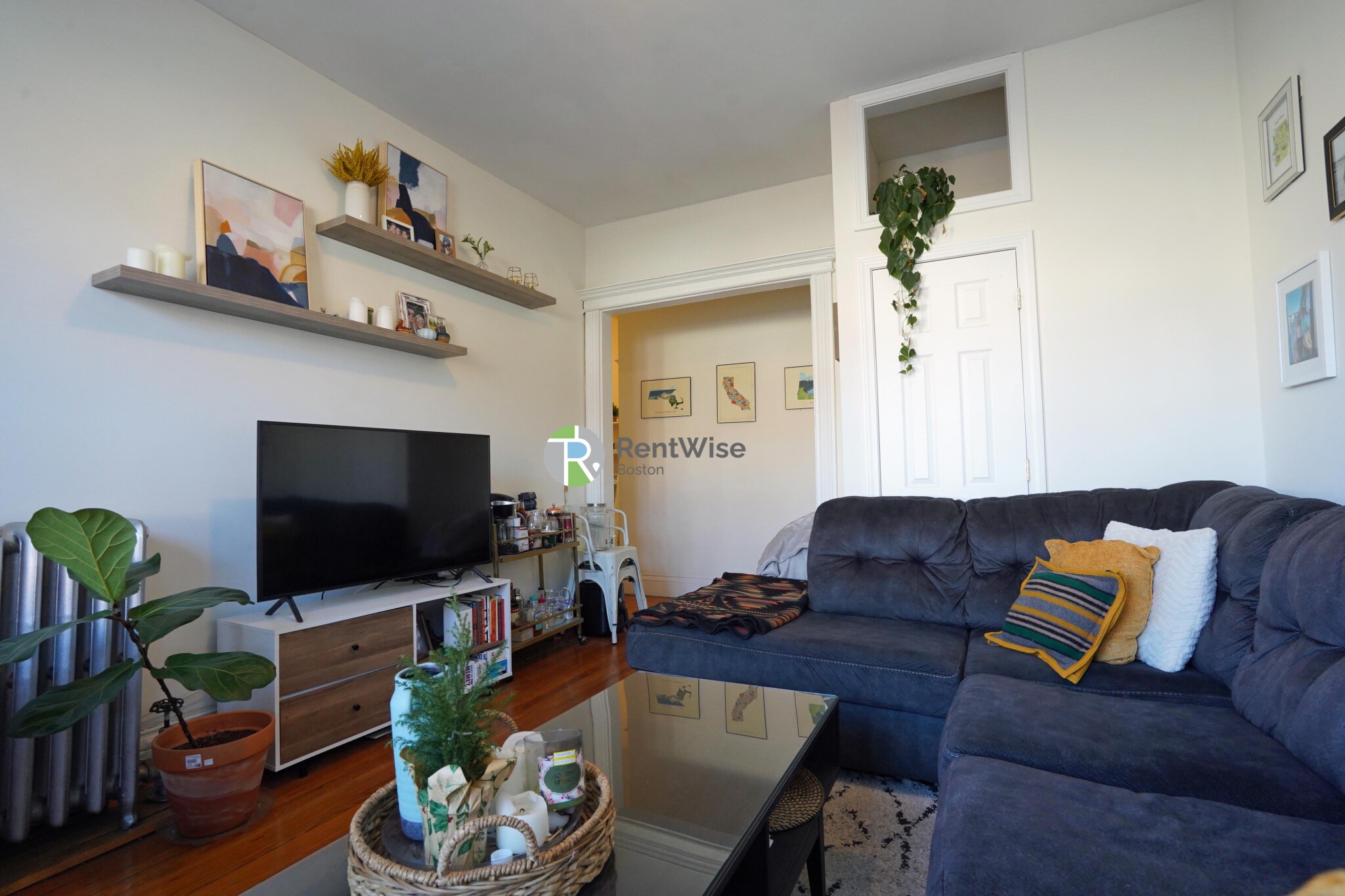 1298 Commonwealth Ave, Allston