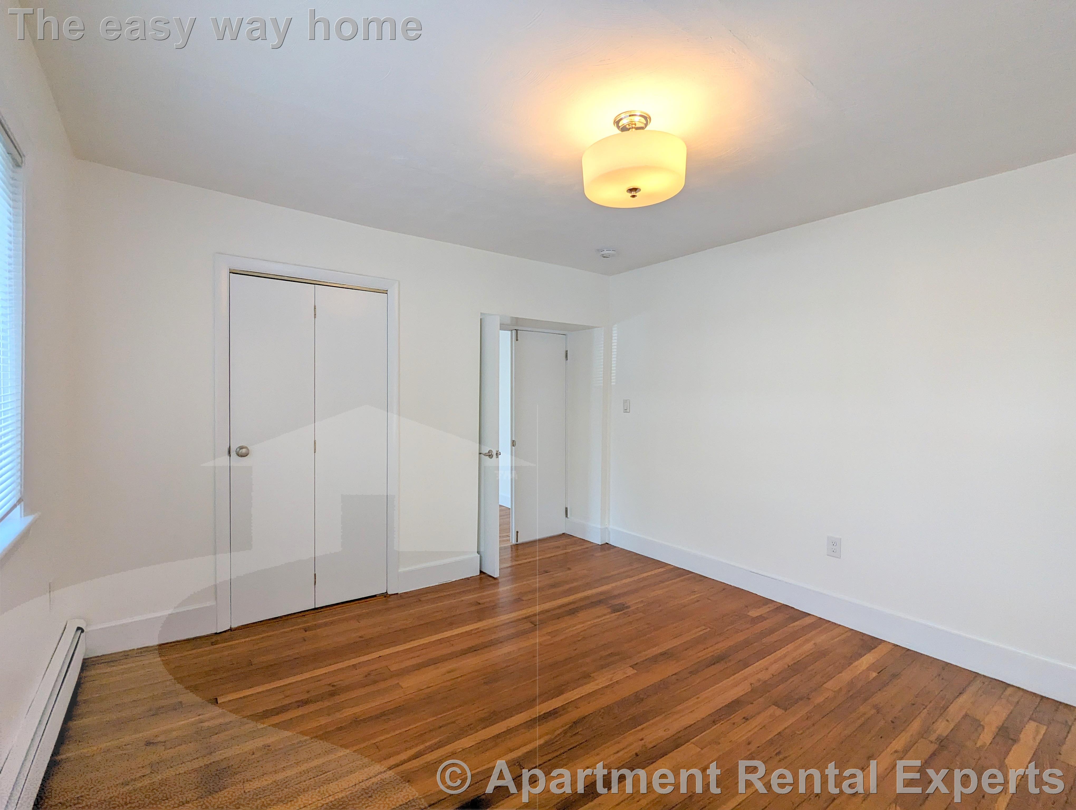 322 Lowell St, Magoun Square