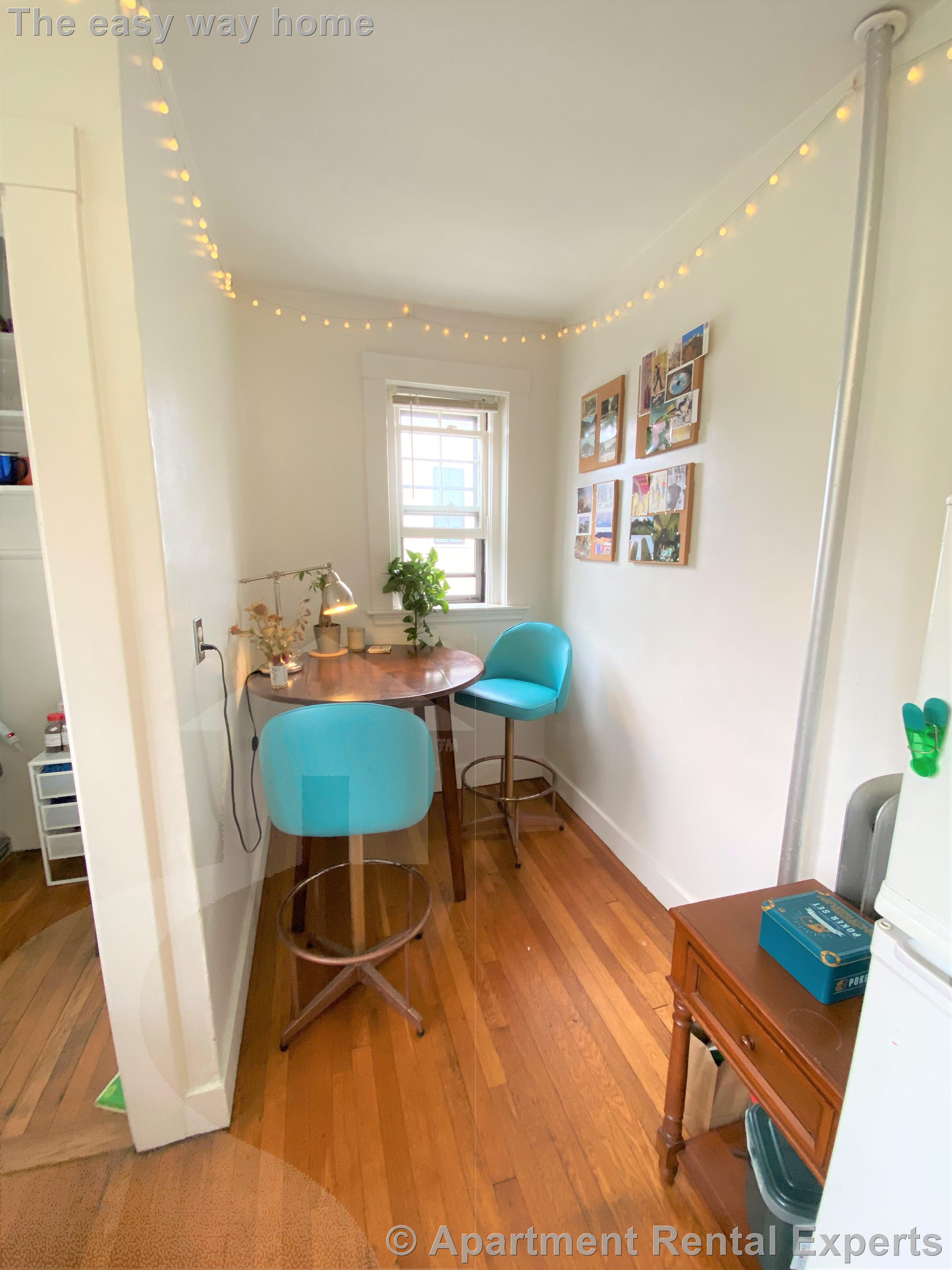 168 Norfolk St, Central Square