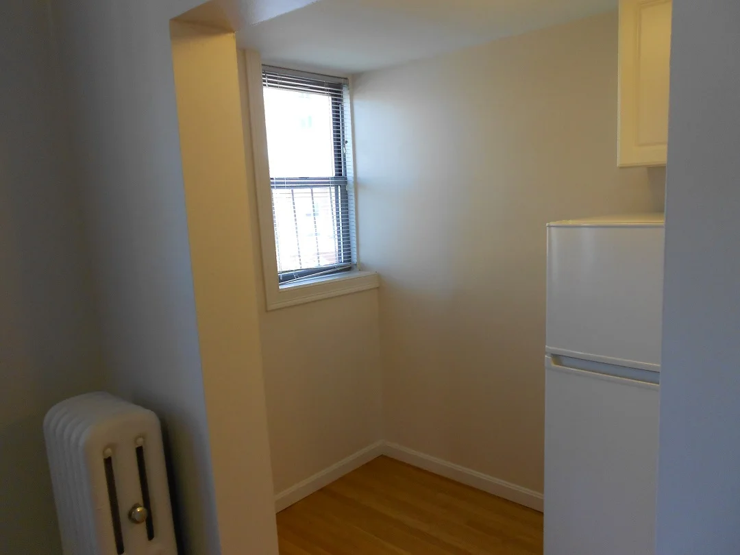 15 Edgerly Rd, Fenway