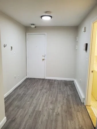 580 Cummins Highway, Mattapan