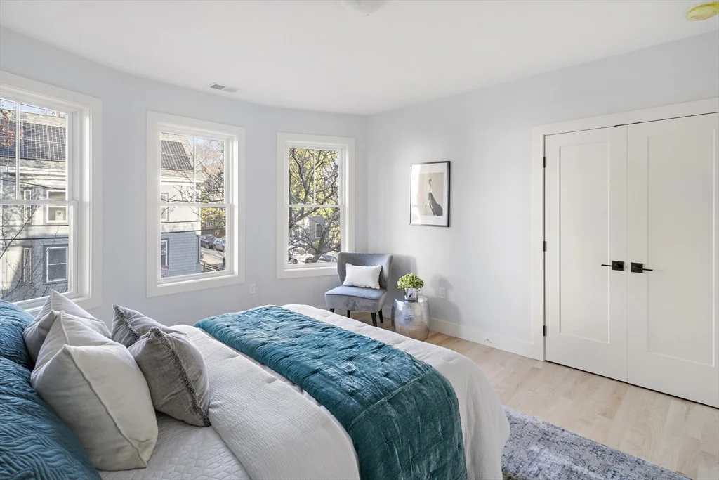 315 Pearl St, Cambridgeport