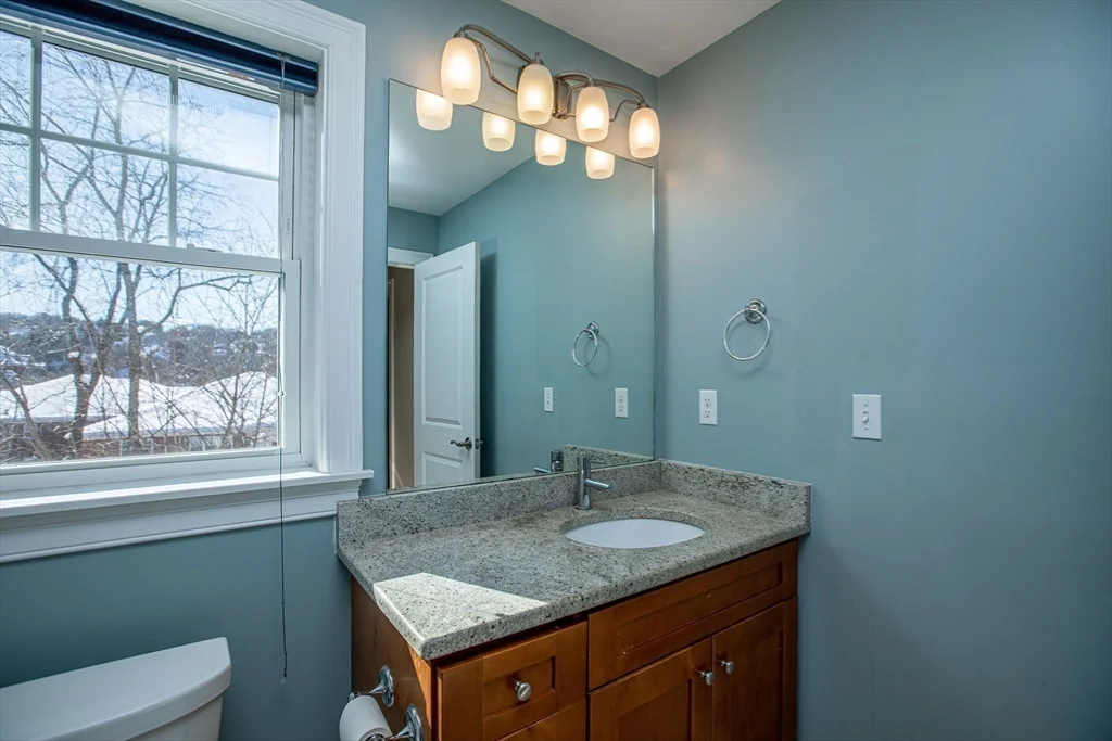 8 Summer Hill Circle, Arlington