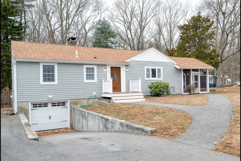 314 Central St, Avon