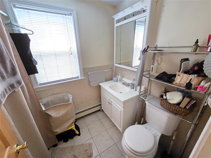 95 Kidder Ave, Powder House Square