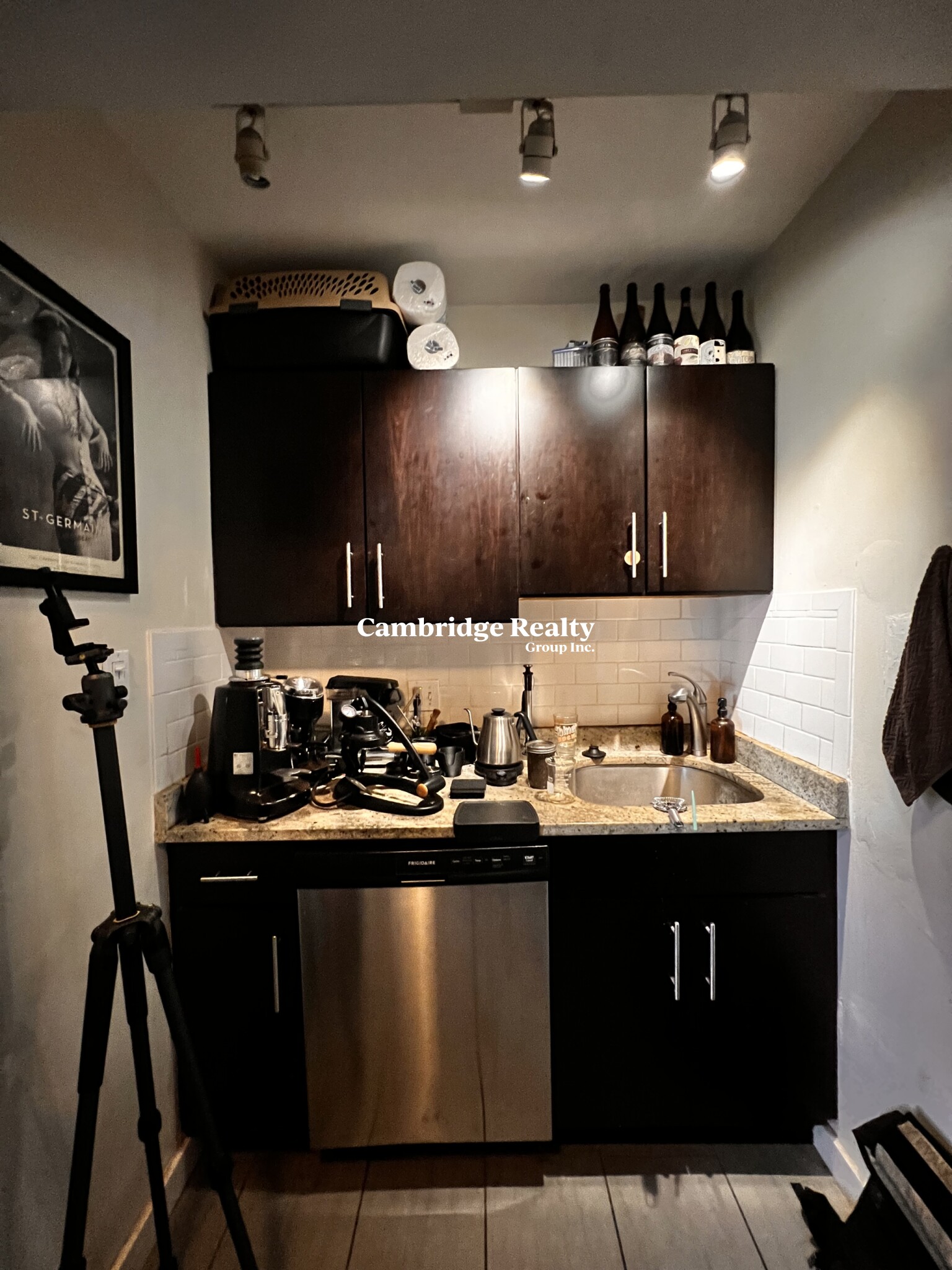 43 Crescent St, Charlestown