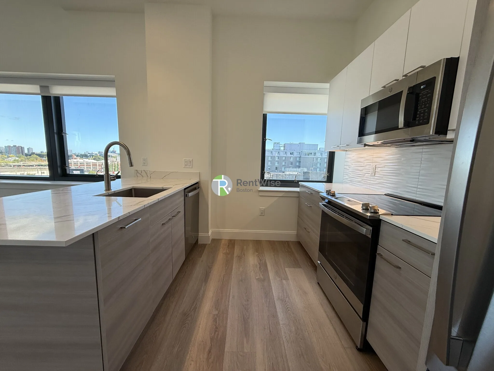 1079 Commonwealth Ave, Allston