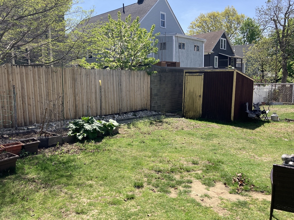 73 Lowell, Spring Hill