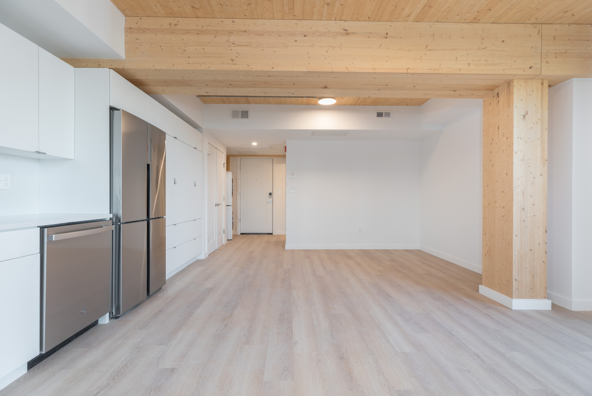 11 East Lenox St, Roxbury