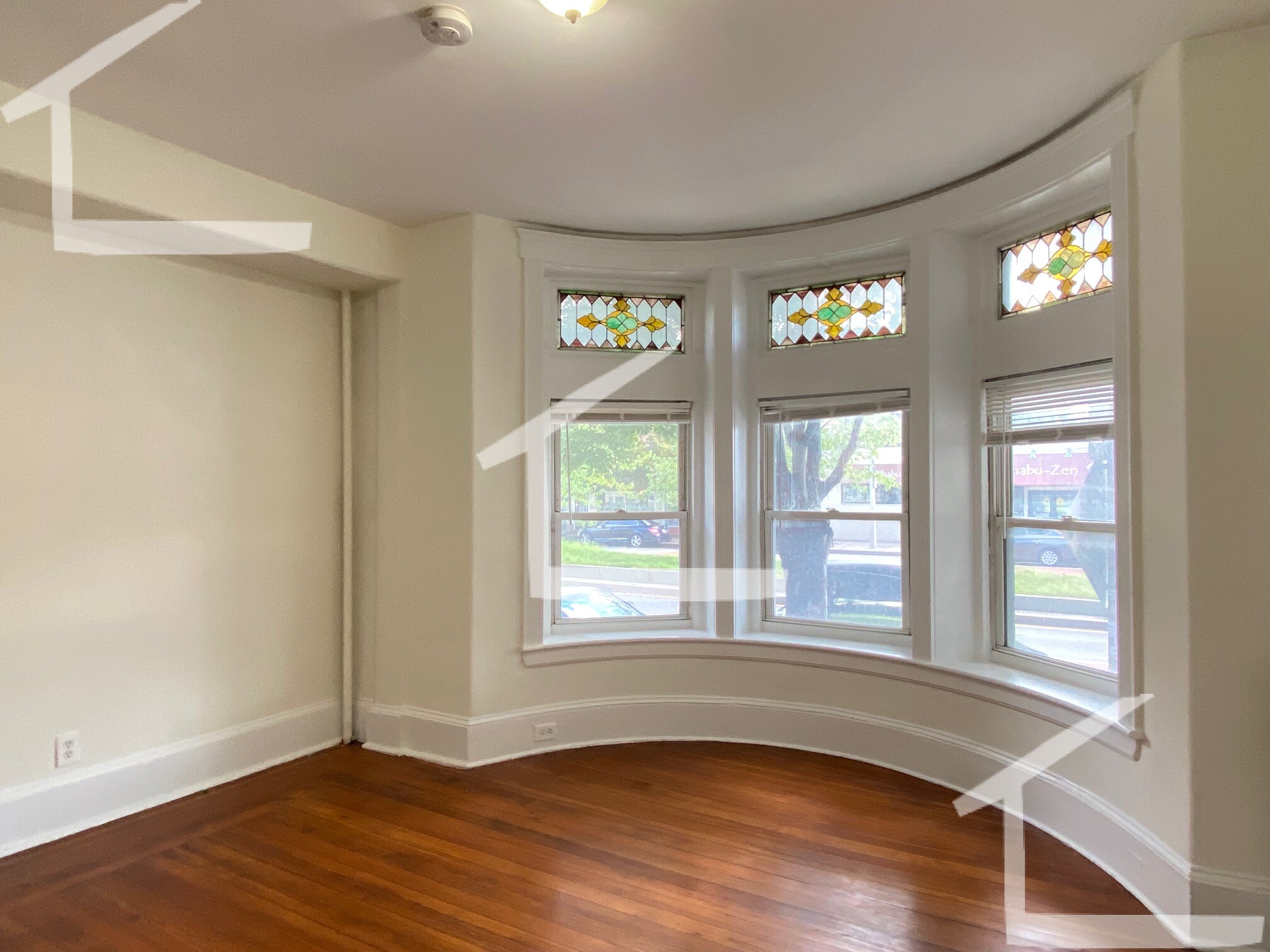 73 Brighton Ave, Allston