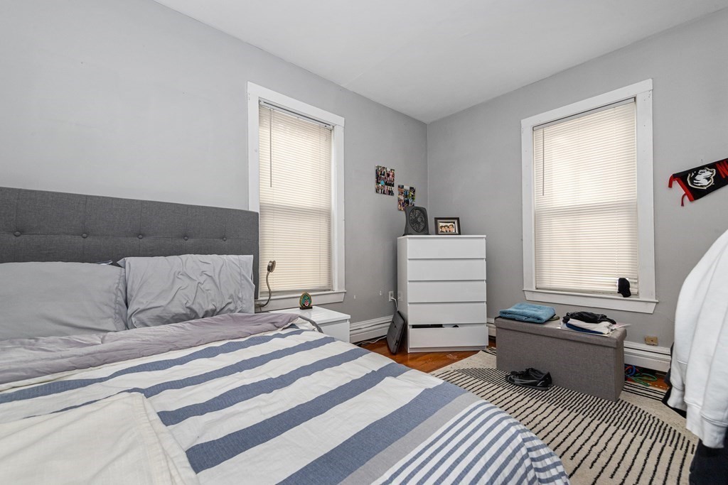 44 Hillside St, Mission Hill