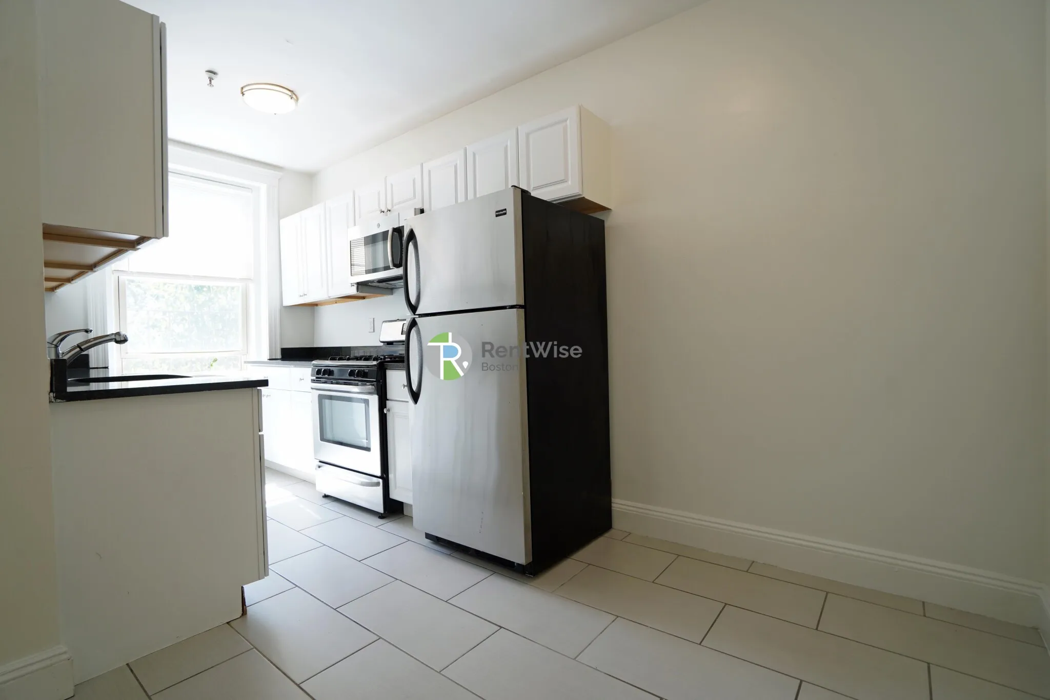 1848 Commonwealth Ave, Brighton