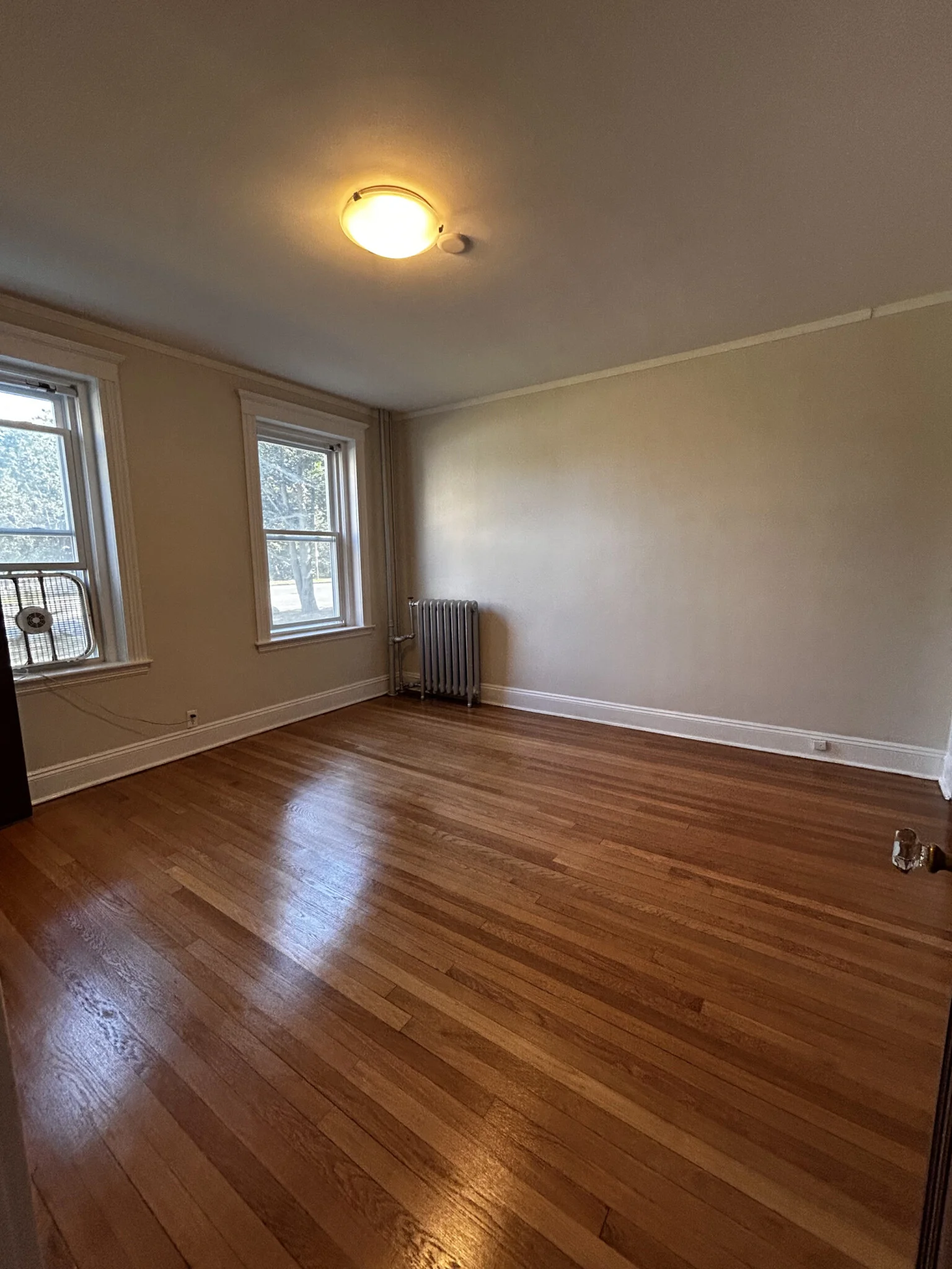 1940 Commonwealth Ave, Brighton