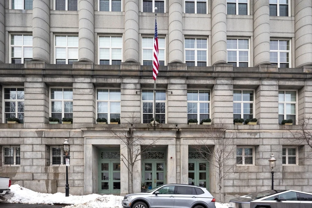 30 Monument Sq, Charlestown