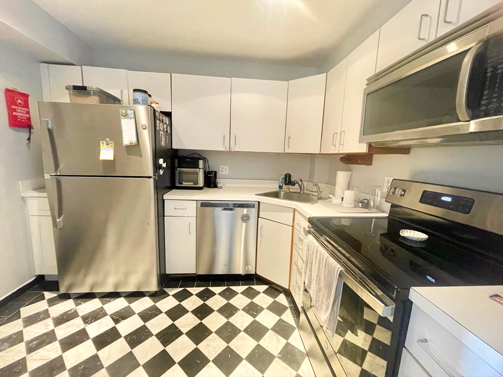 500 Washington, Quincy