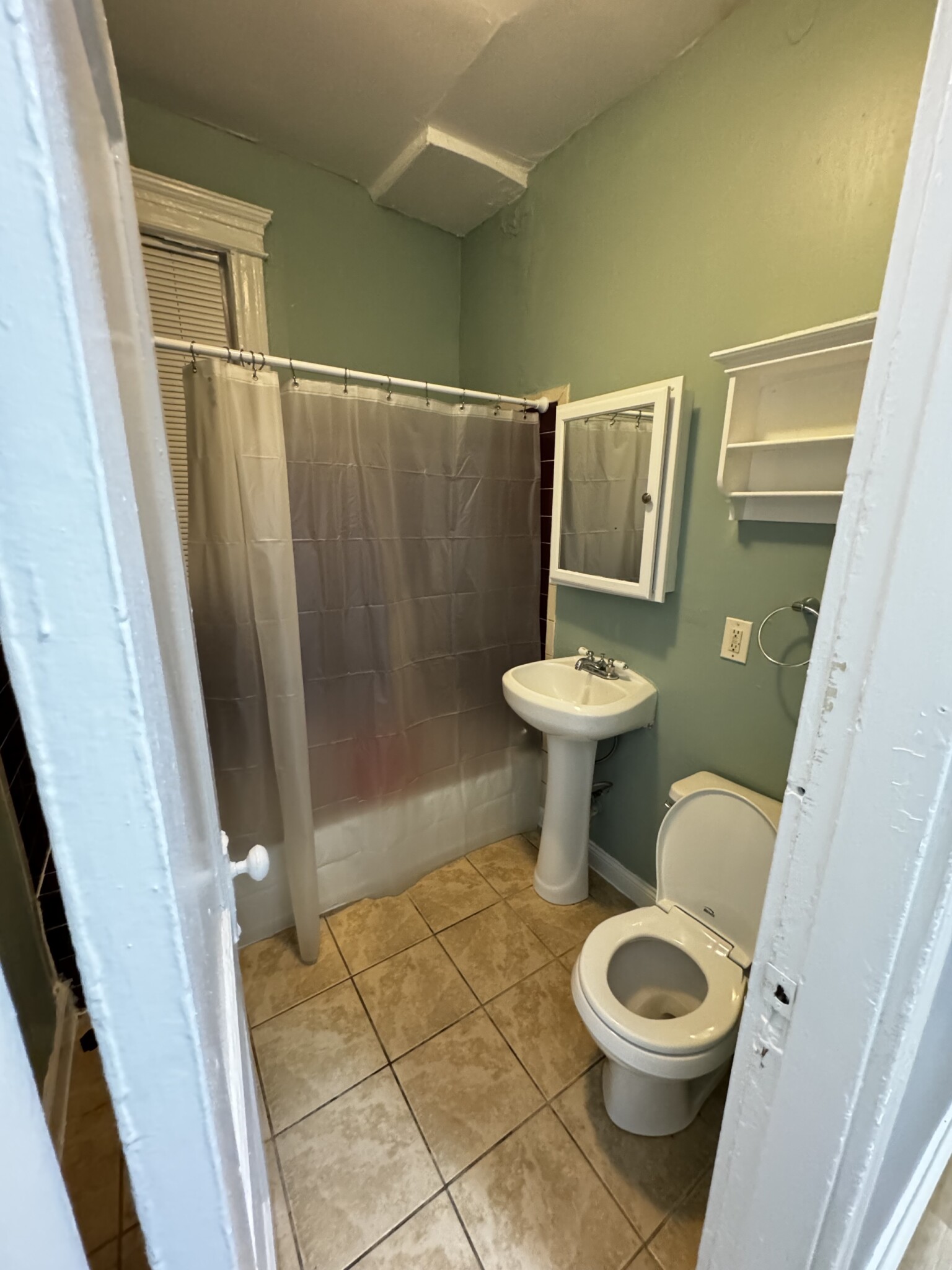 881 Huntington Ave, Mission Hill