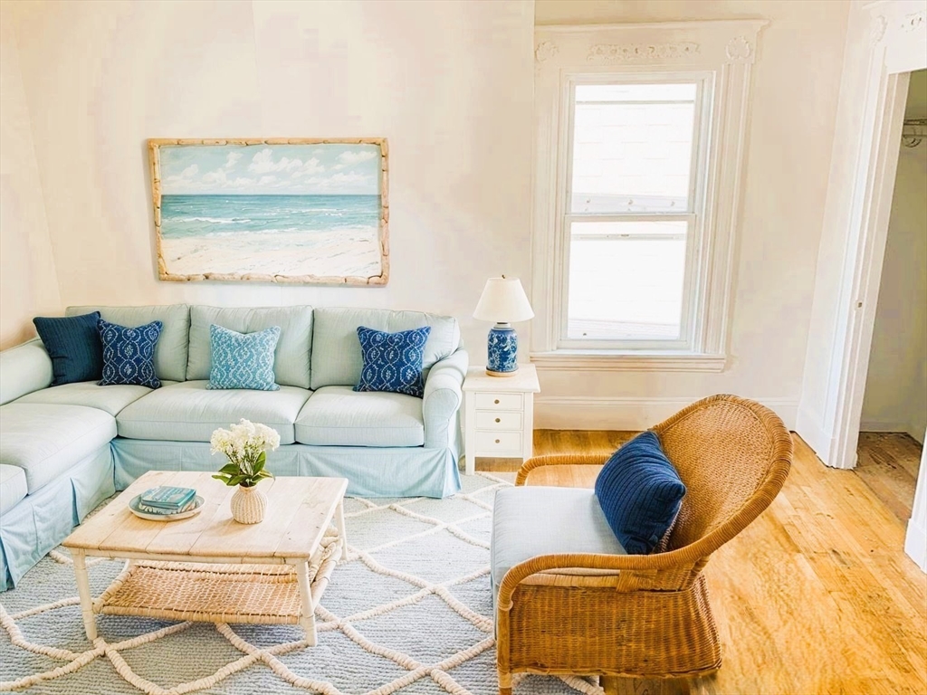 23 Dexter St, South Boston