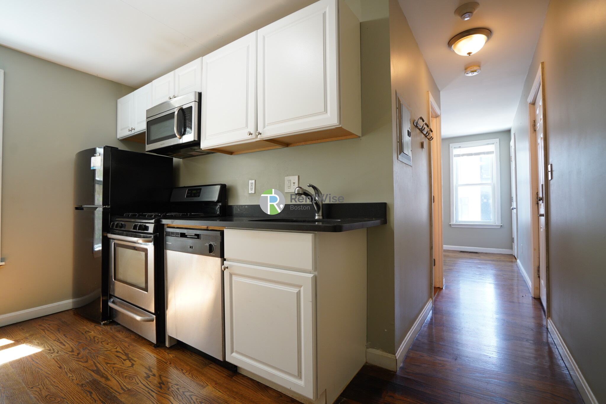 36 L St, South Boston