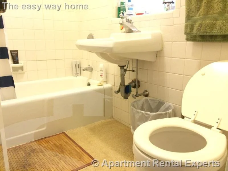 1616 Massachusetts Ave, Harvard Square