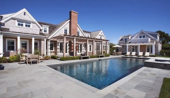 21 Woodbine St, Nantucket