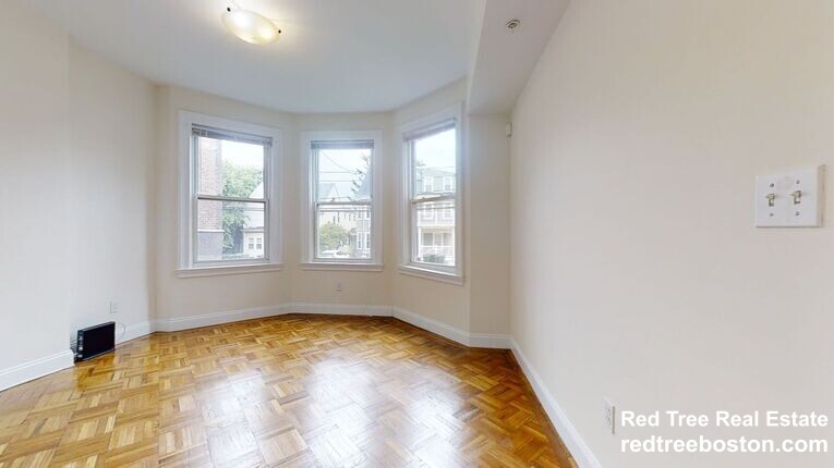 53 Ashford St, Allston