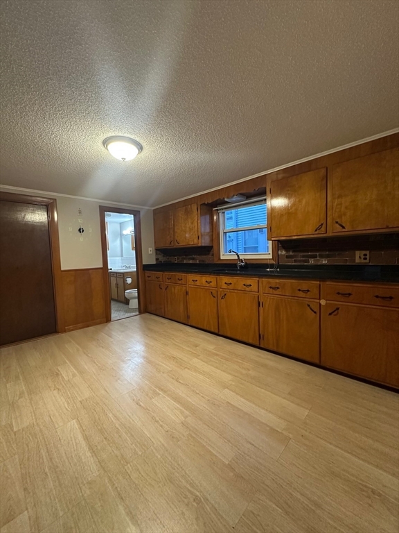 72 Wyoming Ave, Malden