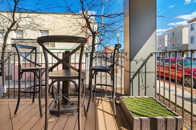 946 Saratoga St, East Boston