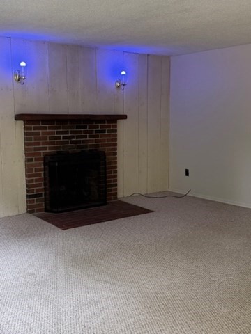 607 Flat Hill Rd, Lunenburg