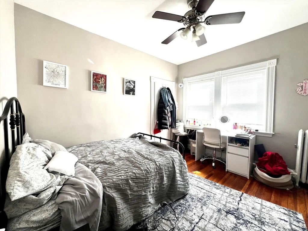 20 Winslow Rd, North Brookline