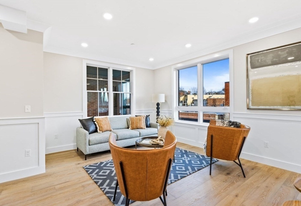 300 Somerville Ave, Ward Two