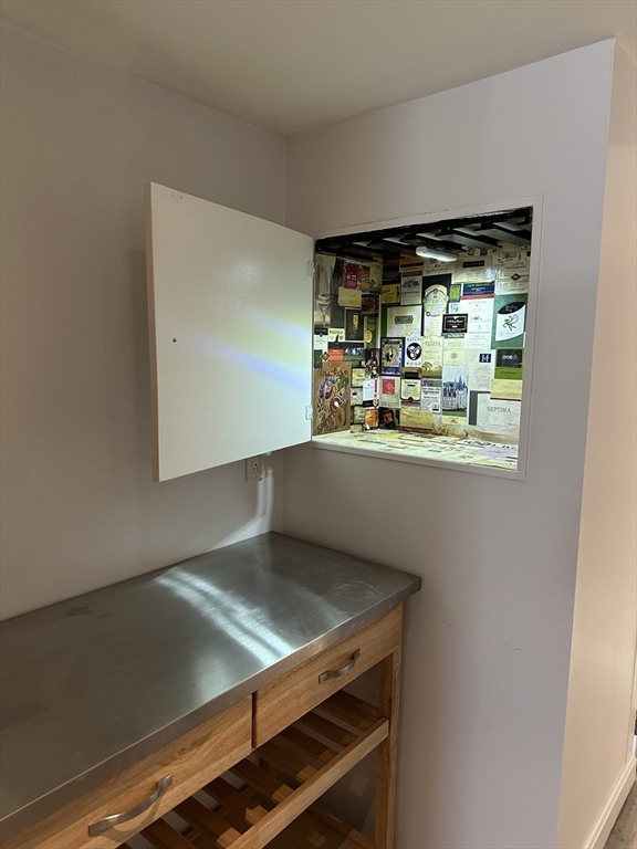 92 Green St, Charlestown