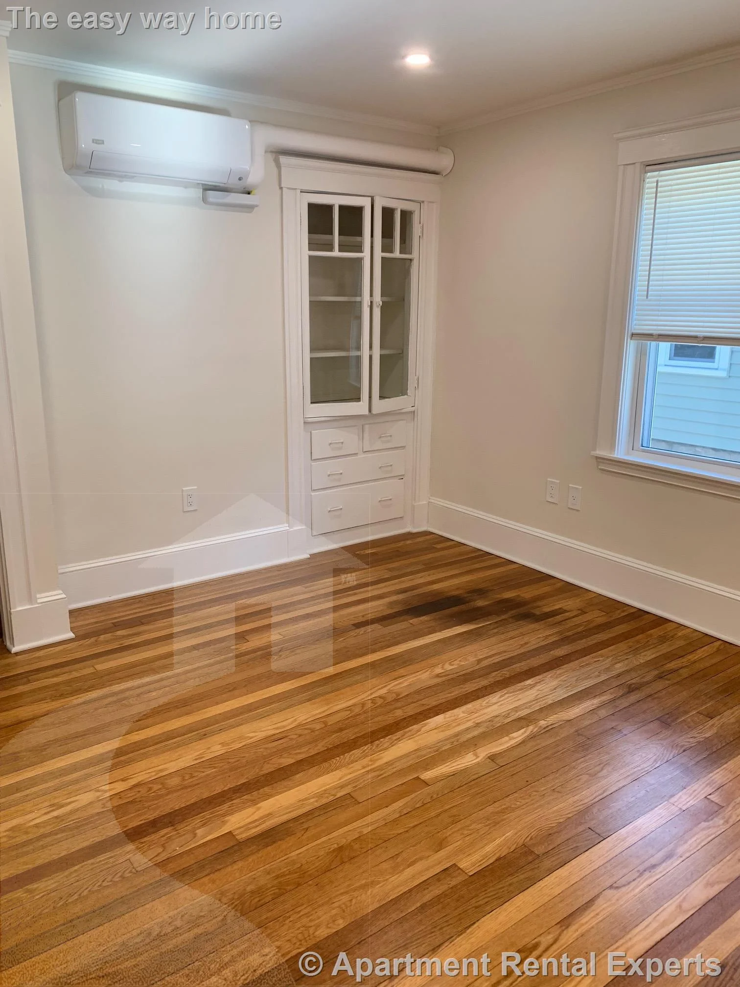 25 Laurel St, Arlington Heights