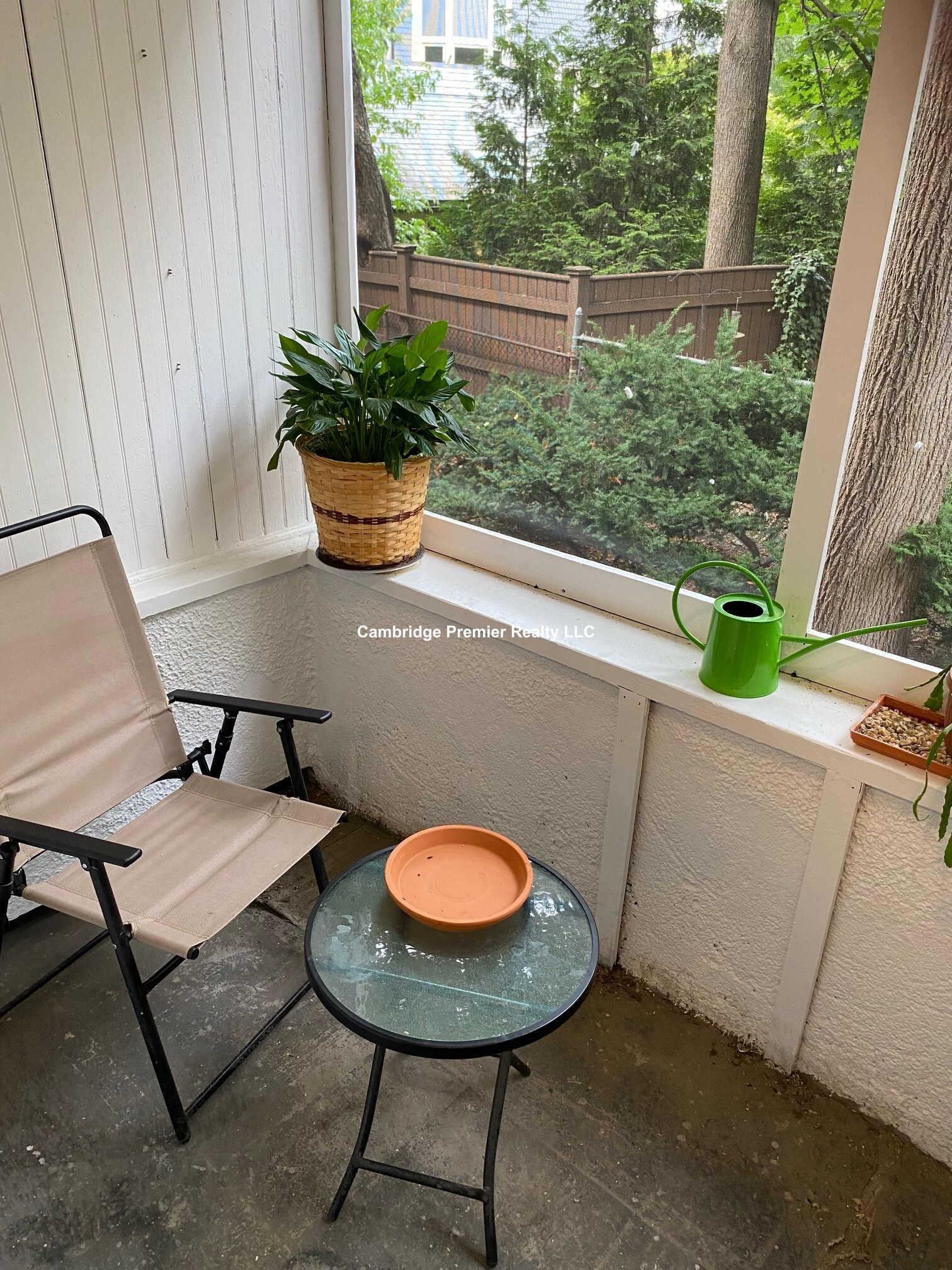 3 bed, 1 bath apartment for rent at 33 Concord Ave Unit 33, Neighborhood Nine — photo 4 of 34