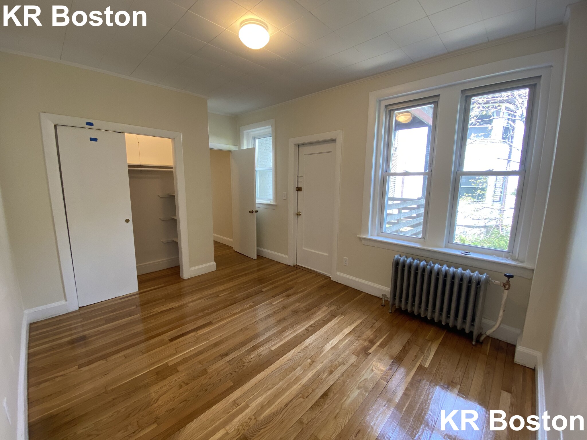 1 bed, 1 bath apartment for rent at 33 Lancaster Ter Unit 214a, Coolidge Corner — photo 1 of 3