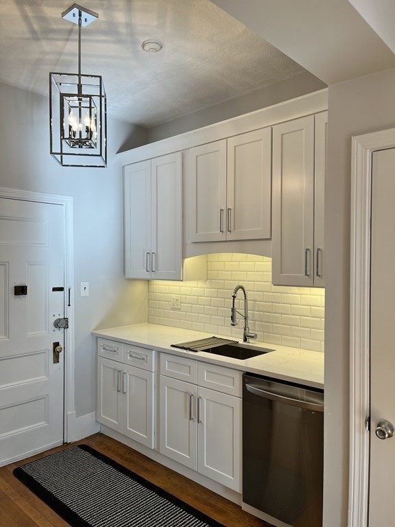 1 bed, 1 bath apartment for rent at 295 Commonwealth Ave Unit 2A, Back Bay — photo 3 of 6