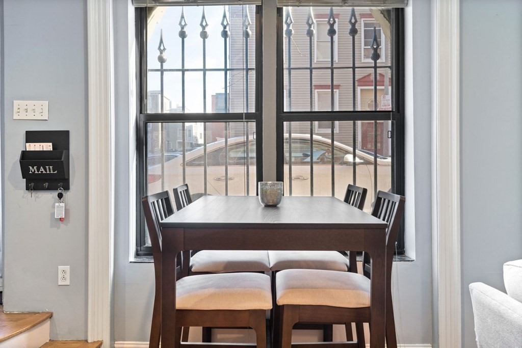 4 bed, 2 bath apartment for rent at 330 E St Unit 1, South Boston — photo 4 of 27