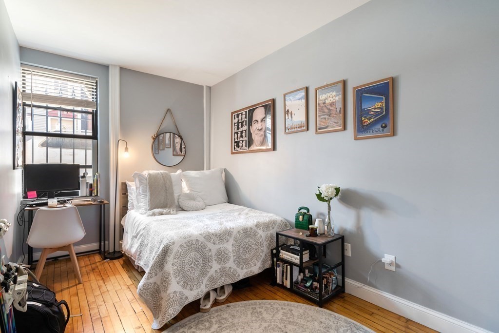 4 bed, 2 bath apartment for rent at 330 E St Unit 1, South Boston — photo 13 of 27