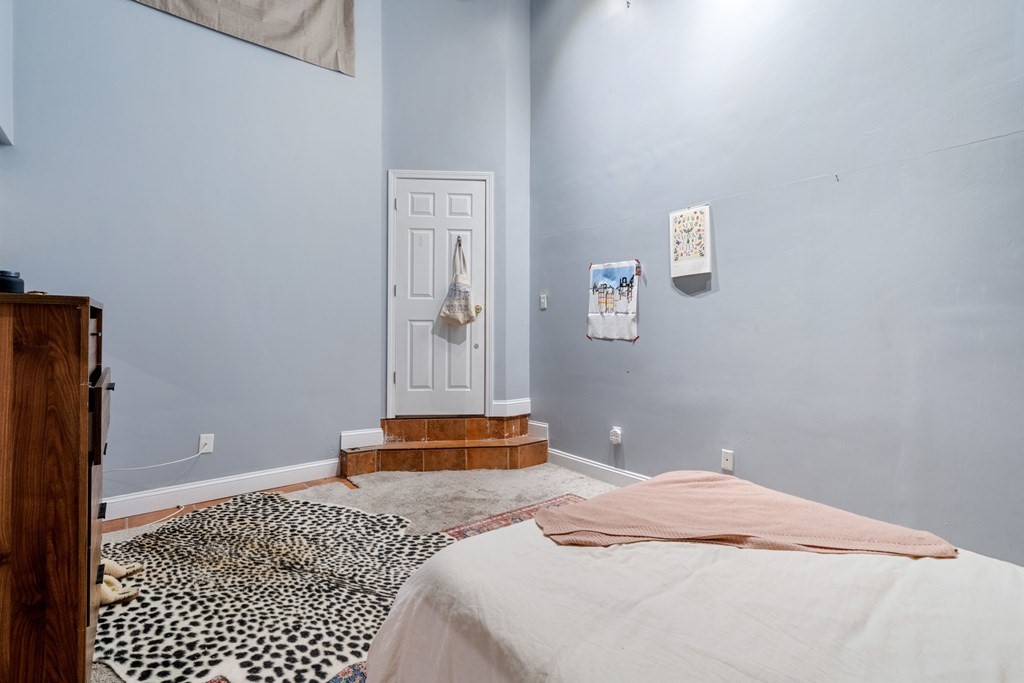 4 bed, 2 bath apartment for rent at 330 E St Unit 1, South Boston — photo 19 of 27