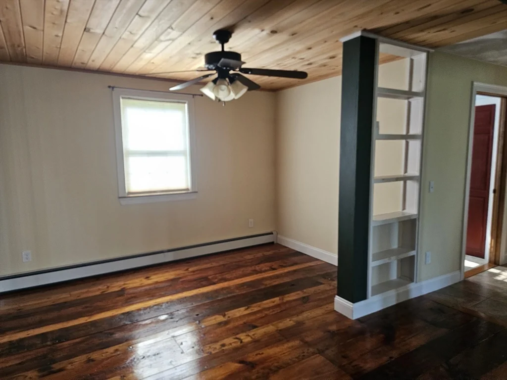 26 Purchase St, Rehoboth