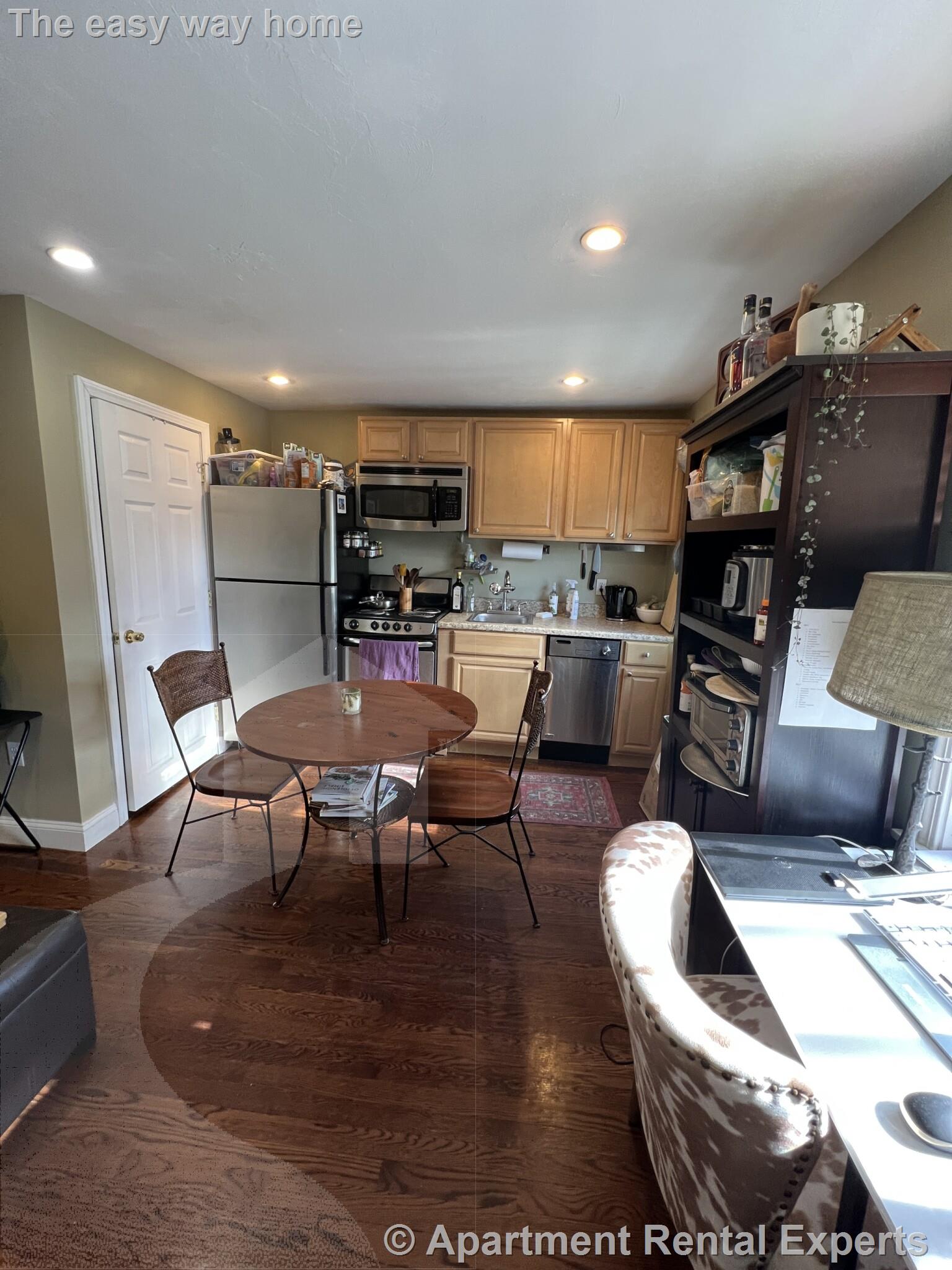 735 Somerville Ave, Porter Square