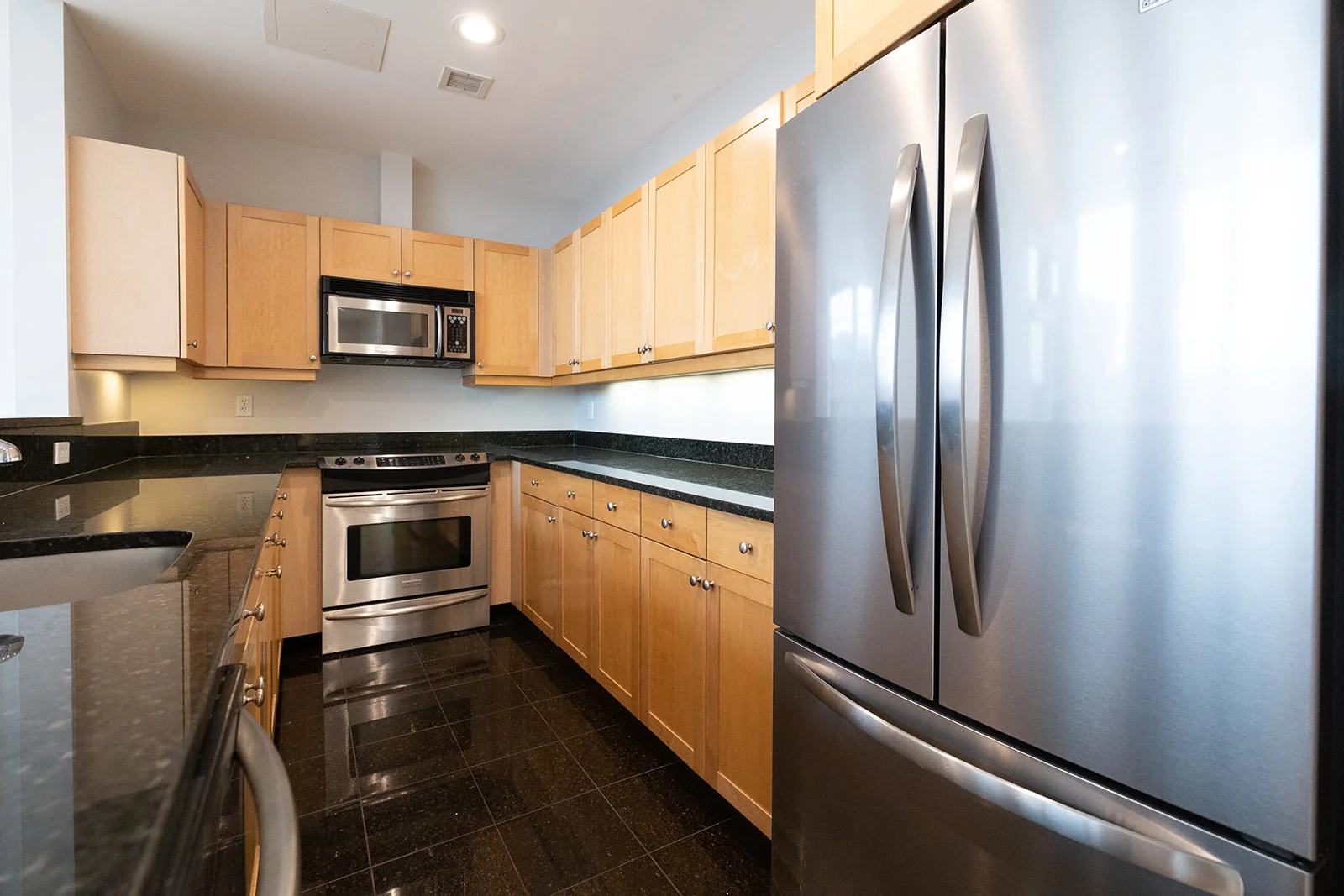 490 Harrison Ave, South End