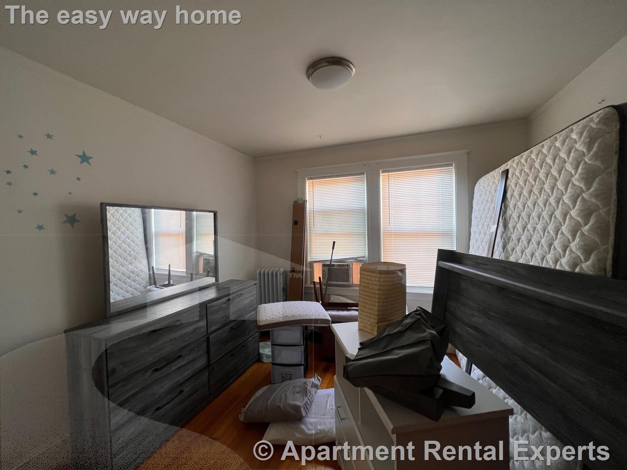 155 Summer St, Spring Hill