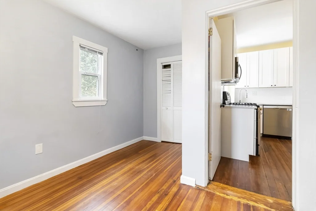 14 Torrey St, Dorchester